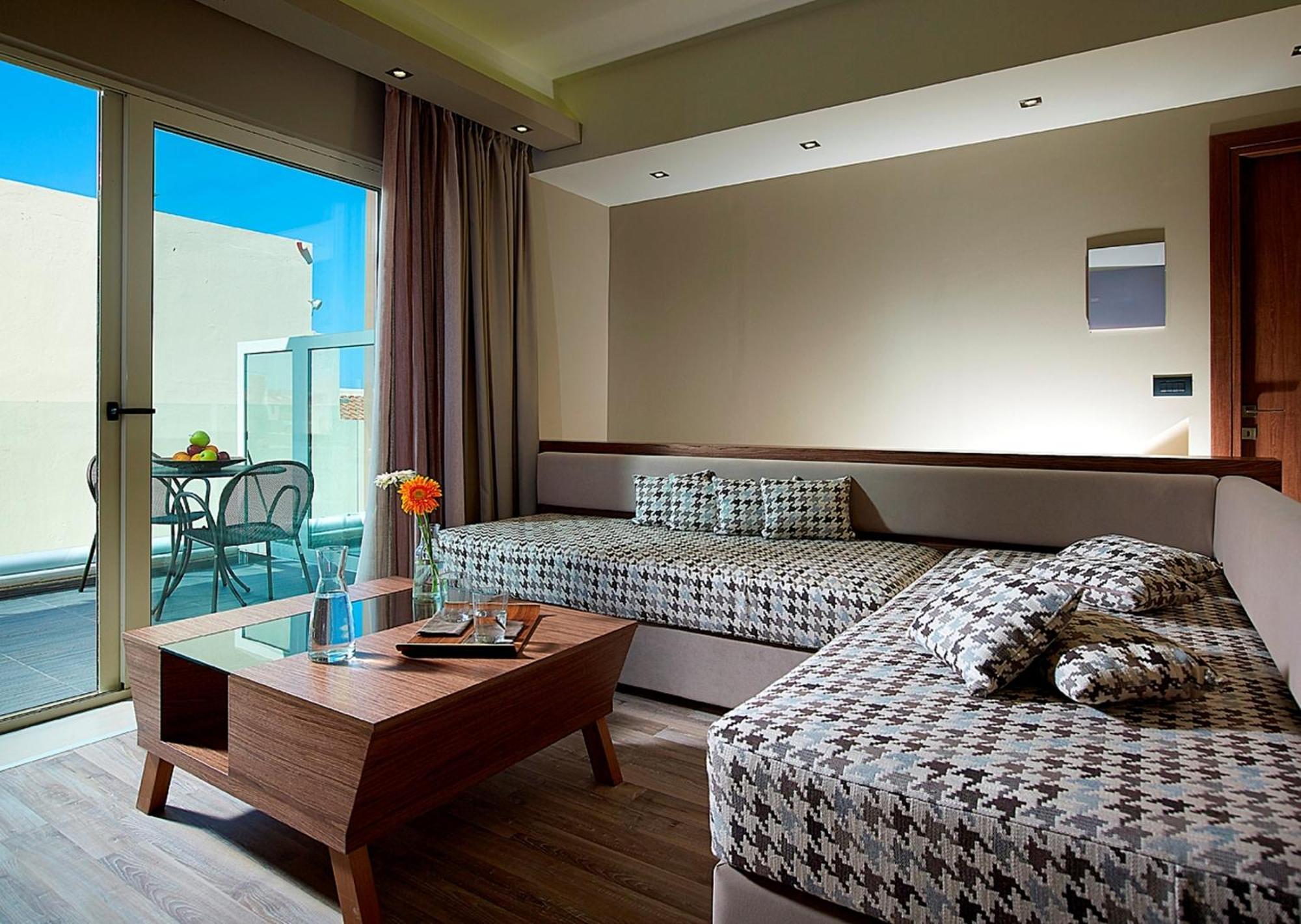 Aparthotel Elotis (adults Only) Agia Marina